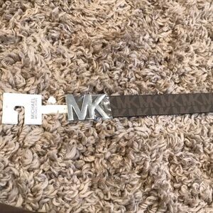 Micheal Kors Logo Belt​​​​​​​